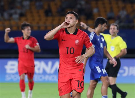 아시안게임 정우영 해트트릭 한국 쿠웨이트 9 0 대파e조 1위다득점까지 잡았다