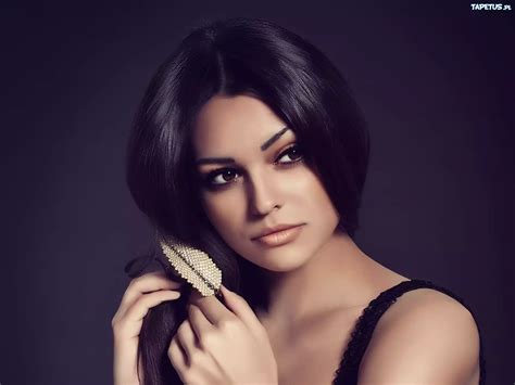 Brunetka, Modelka, Makijaż, Biżuteria
