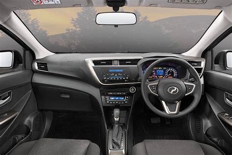 Perodua Myvi 2025 Interior, Exterior Images - Myvi 2025 Photo Gallery | Oto