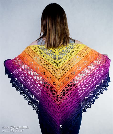 Ravelry Flower Valley Shawl Pattern By Sishomemade