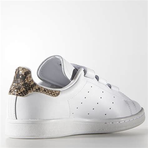 Adidas Baskets Femme Adidas Stan Smith Blanc Snake Dor