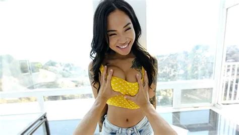 Free Bouncing Ass Porn Videos Xhamster