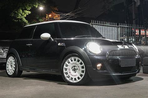 Permaisuri Oz Rally Racing On Mini Cooper R56