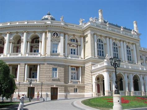 одесский оперный - Фото Дом Солнца
