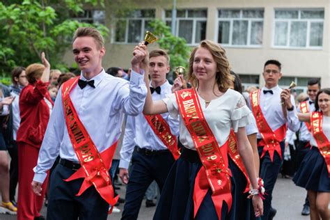 Выпускники Школы Фото