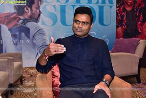 Director Vamsi Paidipally At Vaarasudu Movie Interview HD Photo Gallery