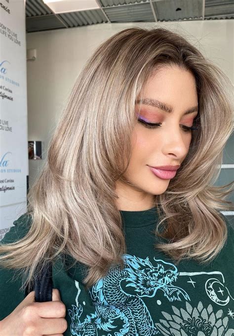 25 Trendy Mushroom Blonde Hair Colour Ideas For A Modern Look Rose