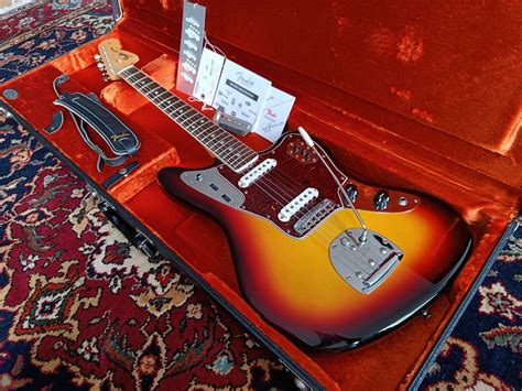 Fender American Vintage 65 Jaguar With Rosewood Fretboard 2013 3 Colo