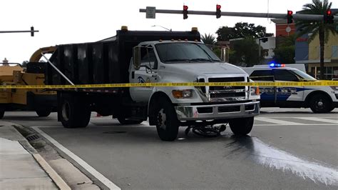 Police Investigate Crash Involving Bicyclist Delray Beach Landscaping