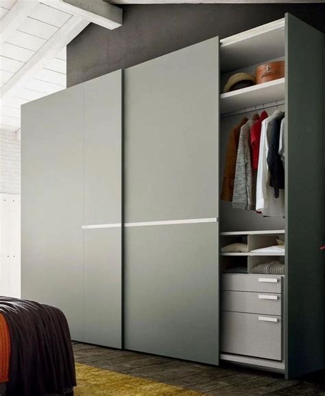 Laminated Plywood Sliding Wardrobe At Rs 1650 Sq Ft Sliding Almirah