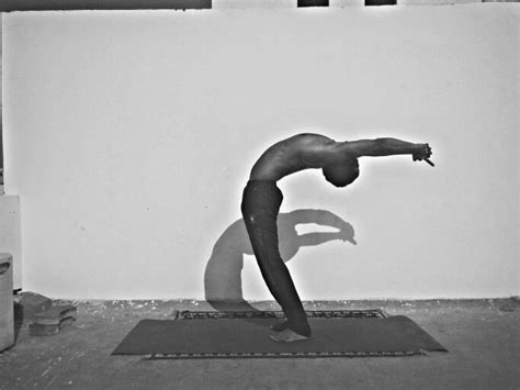 Pose Ardha Anuvittasana Standing Backbend This Pose Gives