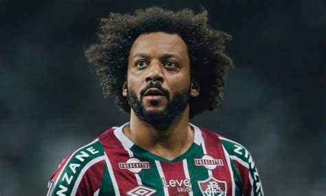 Fluminense Marcelo se pronuncia pela primeira vez após saída