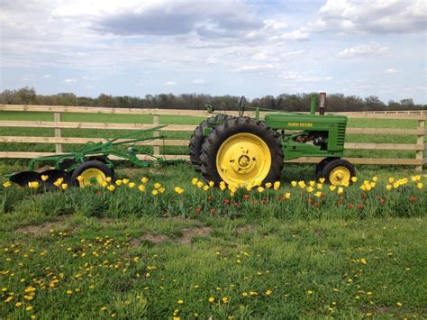 1948 John Deere Model A Tractor - Ken Nagel's Classic Cars