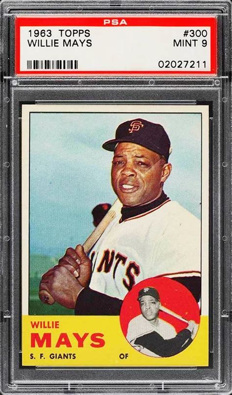 Topps Willie Mays Vintage Baseball Card Graded Psa