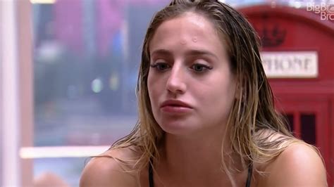 Após o fim do BBB23 Bruna Griphao muda o visual e surge irreconhecível