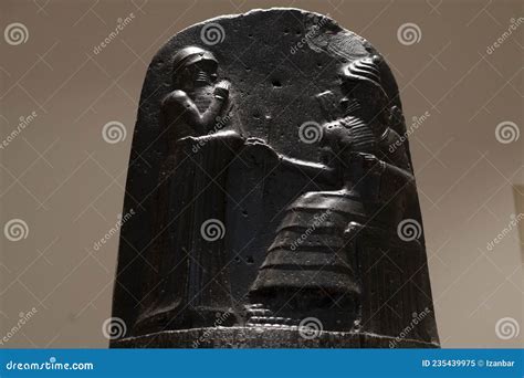 Código De Ley Hammurabi De Piedra Mesopotamia Imagen editorial Imagen