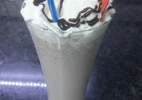 Oreo Milkshake Receta De Jonathan Urbano Cookpad