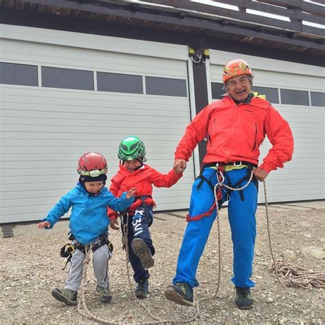 Corsi Roccia Per Bambini Con Guide Alpine Cortina Sestieri D Ampezzo E Cai Cortina Radio