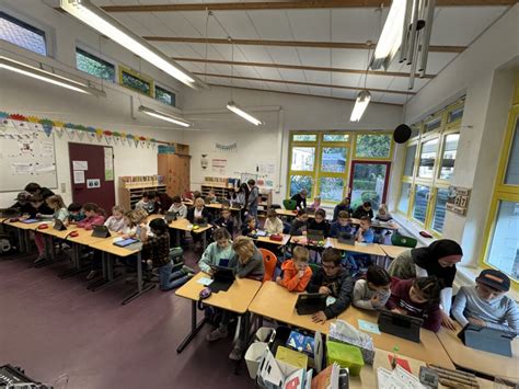 Kinder Im Klassenraum K The Kollwitz Schule Delmenhorst