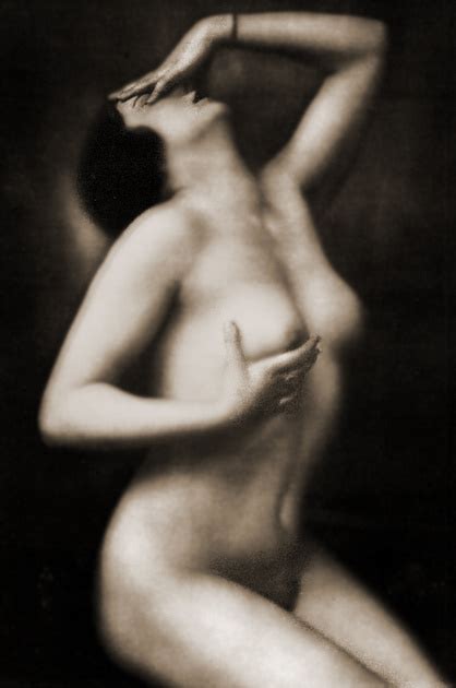 Zenfolio World As Portrait Alan John Photography Vintage Nudes