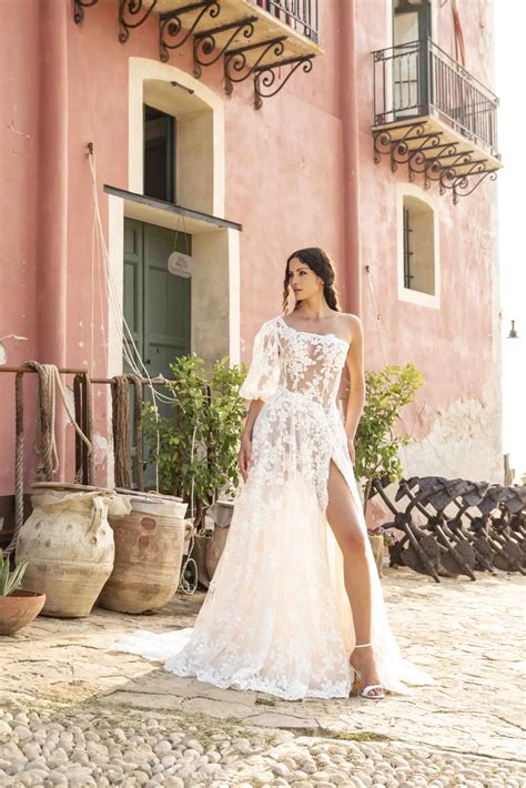 Abito Frappè collezione sposa Alessandro Angelozzi