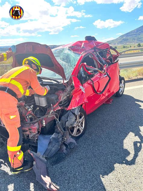 Una Persona Herida En Un Accidente En La A 35 En La Font De La Figuera