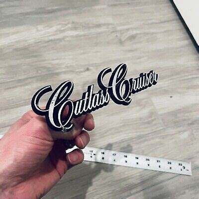 1978 81 Oldsmobile Cutlass Cruiser Front Fender Script Emblem Badge GM