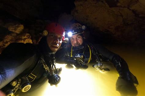 La odisea del buzo Miquel siete horas atrapado en una cueva acuática