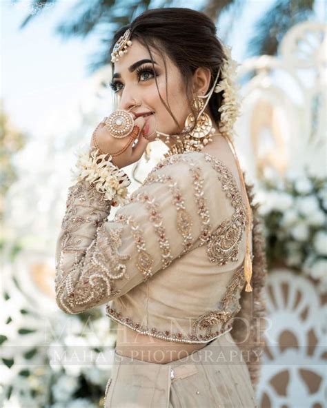 Drama Actress Nawal Saeed Beautiful Bridal Photo Shoot Reviewit Pk