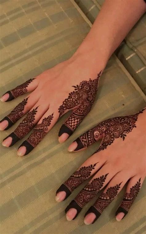 Pin Di Foil Art By Humaira Khan Su Pins By You Tatuaggi Con Henna