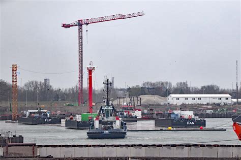 Nieuwe Datum Afzinken Tweede Tunneldeel Maasdeltatunnel Zondag 8