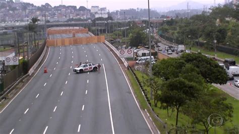 Prefeitura Instala Metade Das Estacas Que Sustentarão Viaduto Que Cedeu