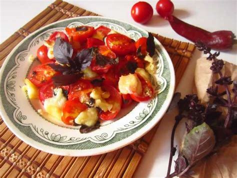 Помидоры малосольные быстрого приготовления — рецепт с фото пошагово