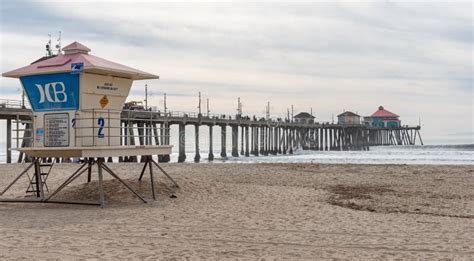 Huntington Beach Pier With The Lifeguard Tower In Huntington Beach