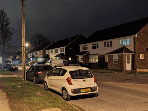 Park Way Pound Hill Crawley Robin Webster Cc By Sa Geograph