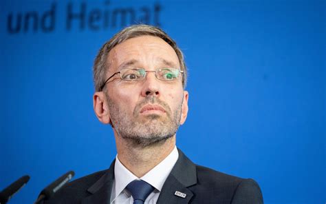 Österreich Innenministerium will kritischen Medien Informationen