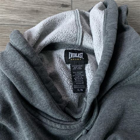 Vintage Everlast grey hoodie - Depop