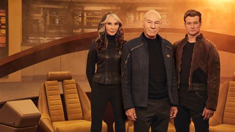 Are Beverly And Jean Luc Together After Star Trek Picard The Stars Say