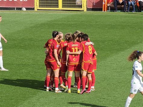 Serie A Femminile Roma Sassuolo Una Doppietta Di Giugliano E Il