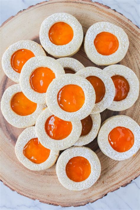 Apricot Linzer Cookies