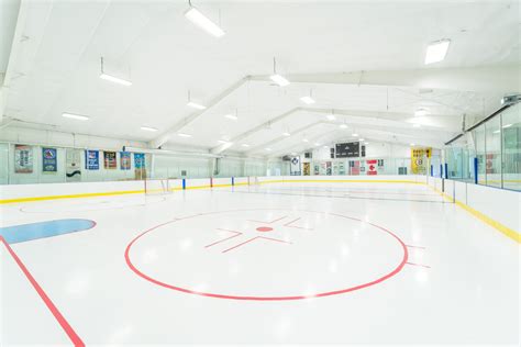 There's a professional hockey rink at this $7.7M Connecticut home | 6sqft