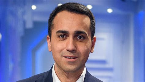 Luigi Di Maio Ultime Notizie Chi è Età Biografia Dilei