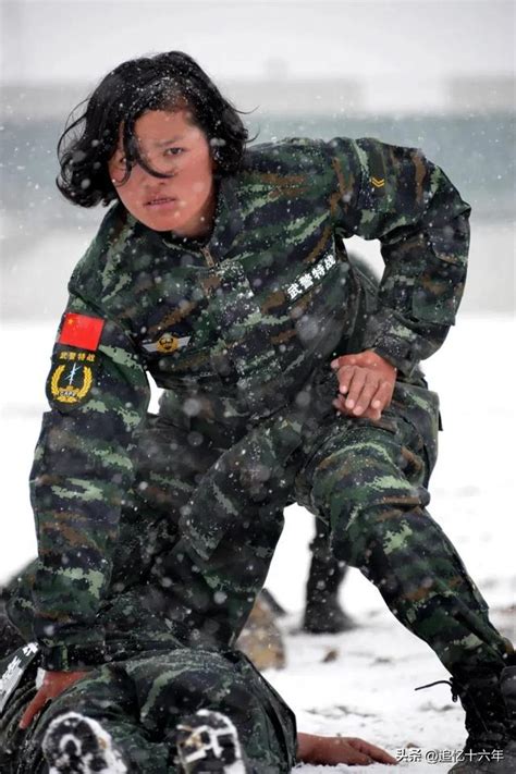 藏族女兵達娃卓嘎，我軍女子特戰霸王花，榮獲一等功提干保送軍校 每日頭條