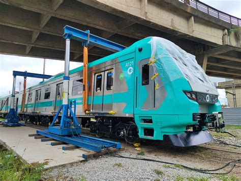 ViaMobilidade recebe 12 novo trem da série 8900 frota A