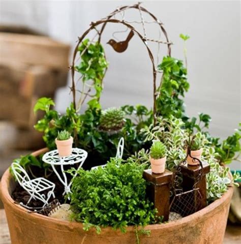 Mini jardin en pot à faire soi même idées avec photos