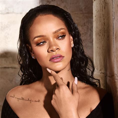 Rihanna The Fappening Sexy Hot New Pics The Fappening