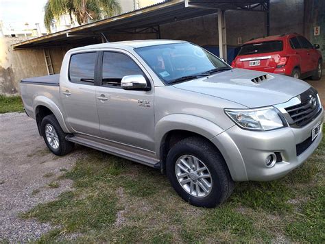 Toyota Hilux 4x2 SRV Pack Cuero 2015 Año 2015 Agroads