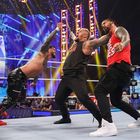 Jey Uso Solo Sikoa And Jimmy Uso Friday Night Smackdown June 9