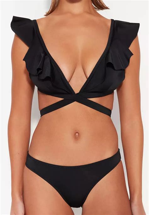 Buy Trendyol Triangle Ruffle Bikini Top Online ZALORA Malaysia