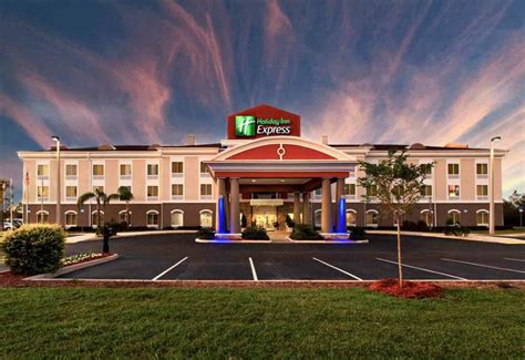 Hotel Options in Florida - Near Tampa & Orlando - Visit Central Florida